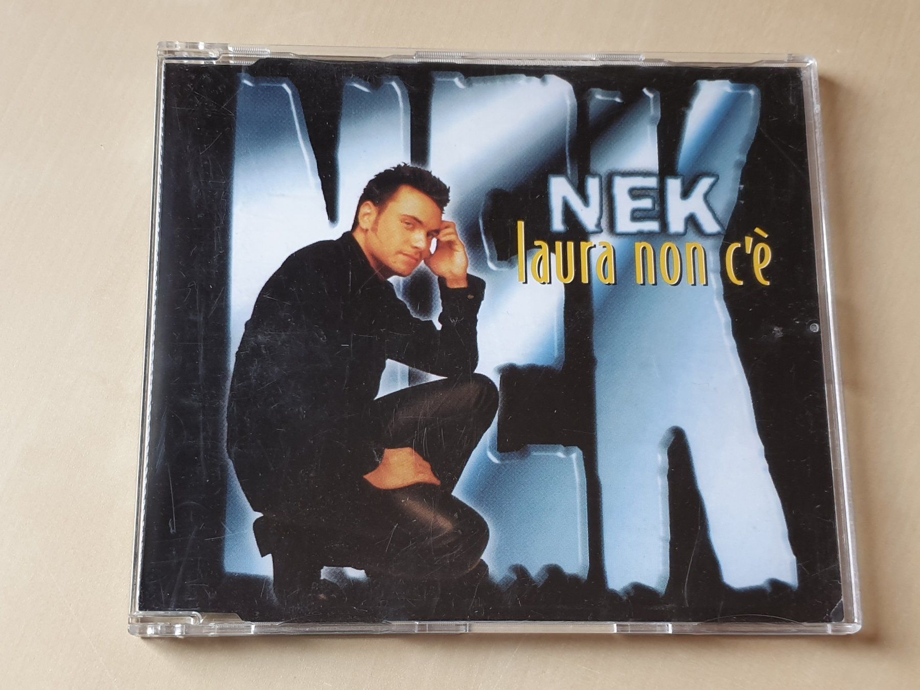 CD: Nek Laura non c'e – Usato da Stansstad venduto da collectorsshop
