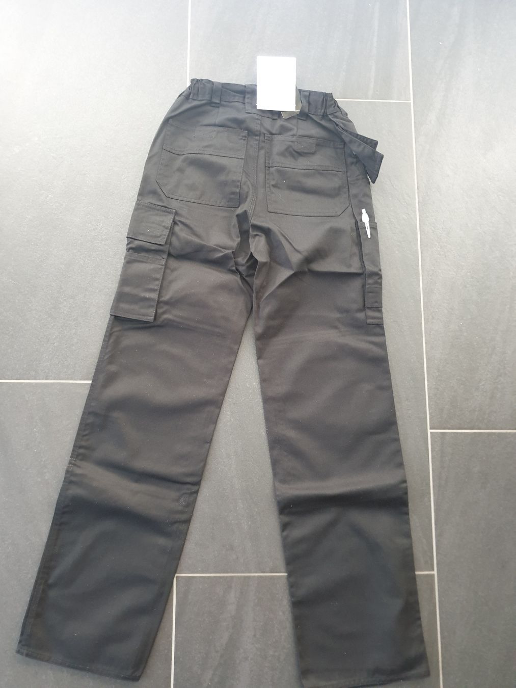 Pantaloni: Arbeitshose Gr 42 SCHWARZ (NEU) – Nuovo e nell'imballaggio originale da Bischofszell venduto da badza72 4