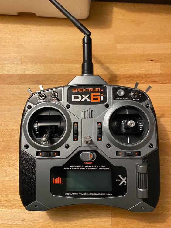 Spektrum DX6i (Gebraucht) in Biel-Benken BL für CHF 50 – mit Lieferung ...