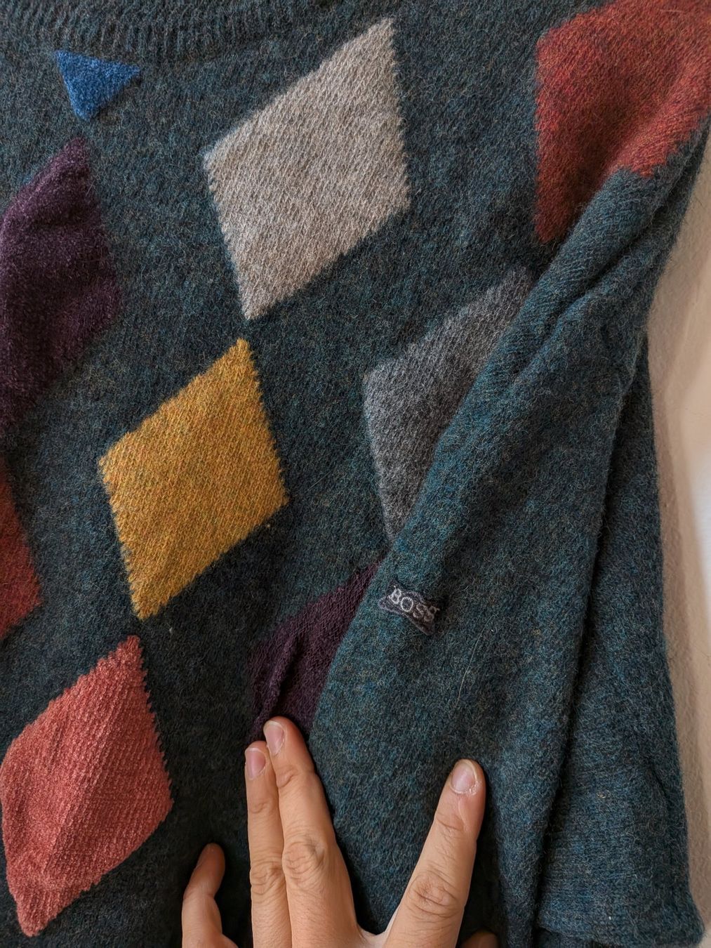 Hugo Boss Maglioni & Felpe: Vintage Hugo Boss Pullover – Usato da Peccia venduto da LillyMarie98 4