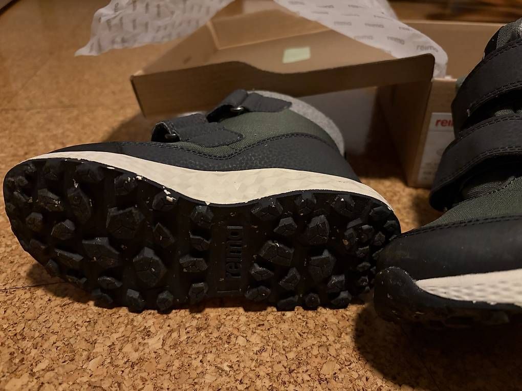 Chaussures garçon: Reima tec gr.27 – D'occasion à Giubiasco par sc-77 2