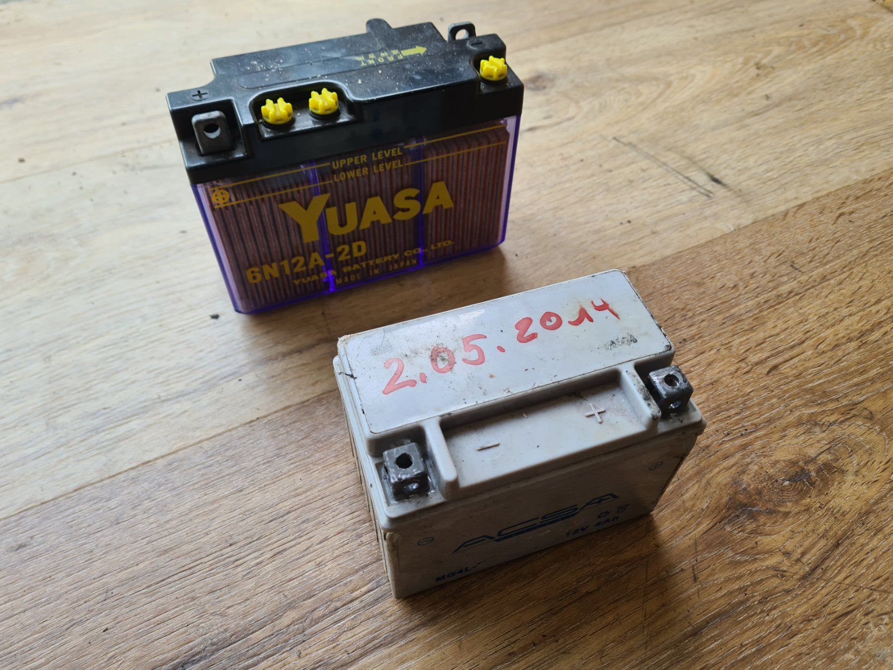 Batterie: Batterien Roller, Motorrad – Usato da frümsen venduto da Sailem 1