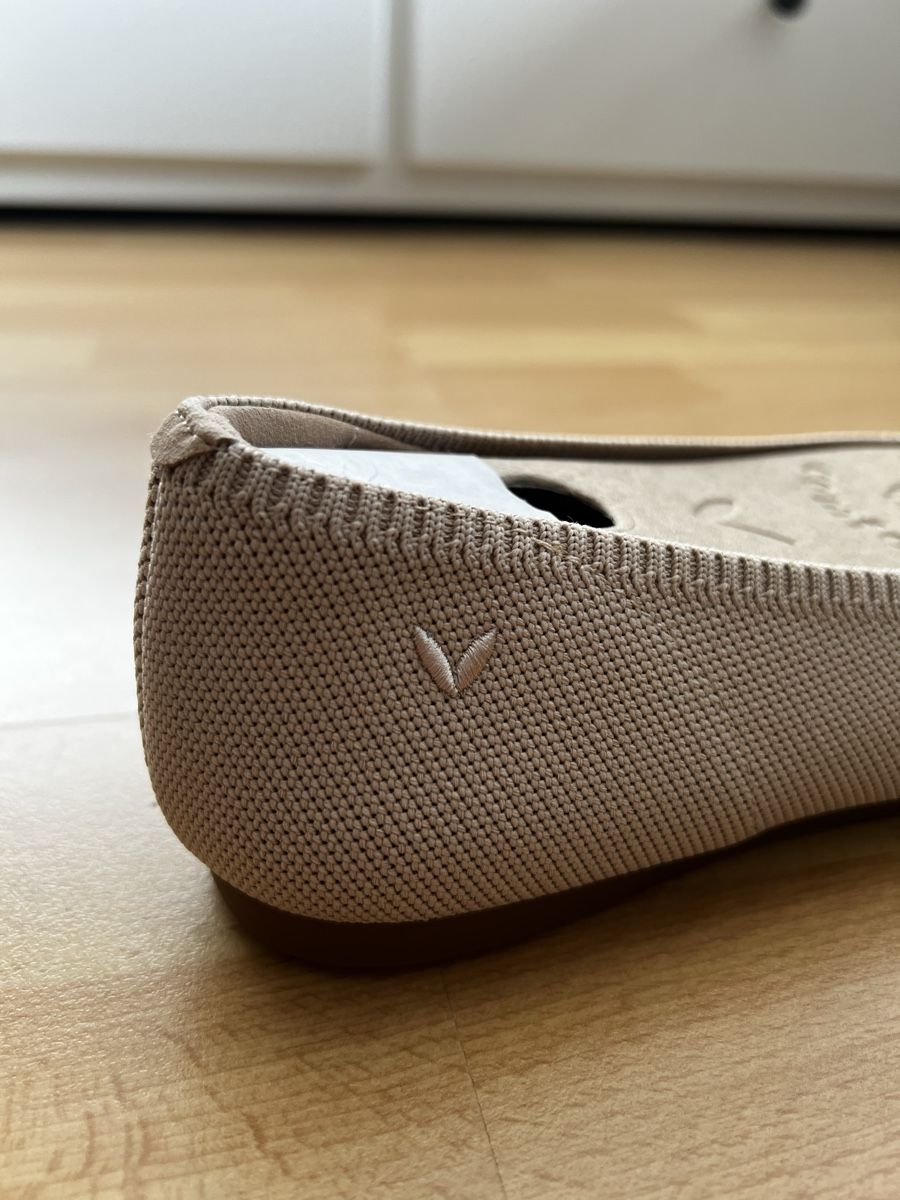 Vivaia Damenschuhe: Vivaia Flat Aria 5 38,5 – Neu und originalverpackt aus Sonceboz-Sombeval von adi_jxf7 4