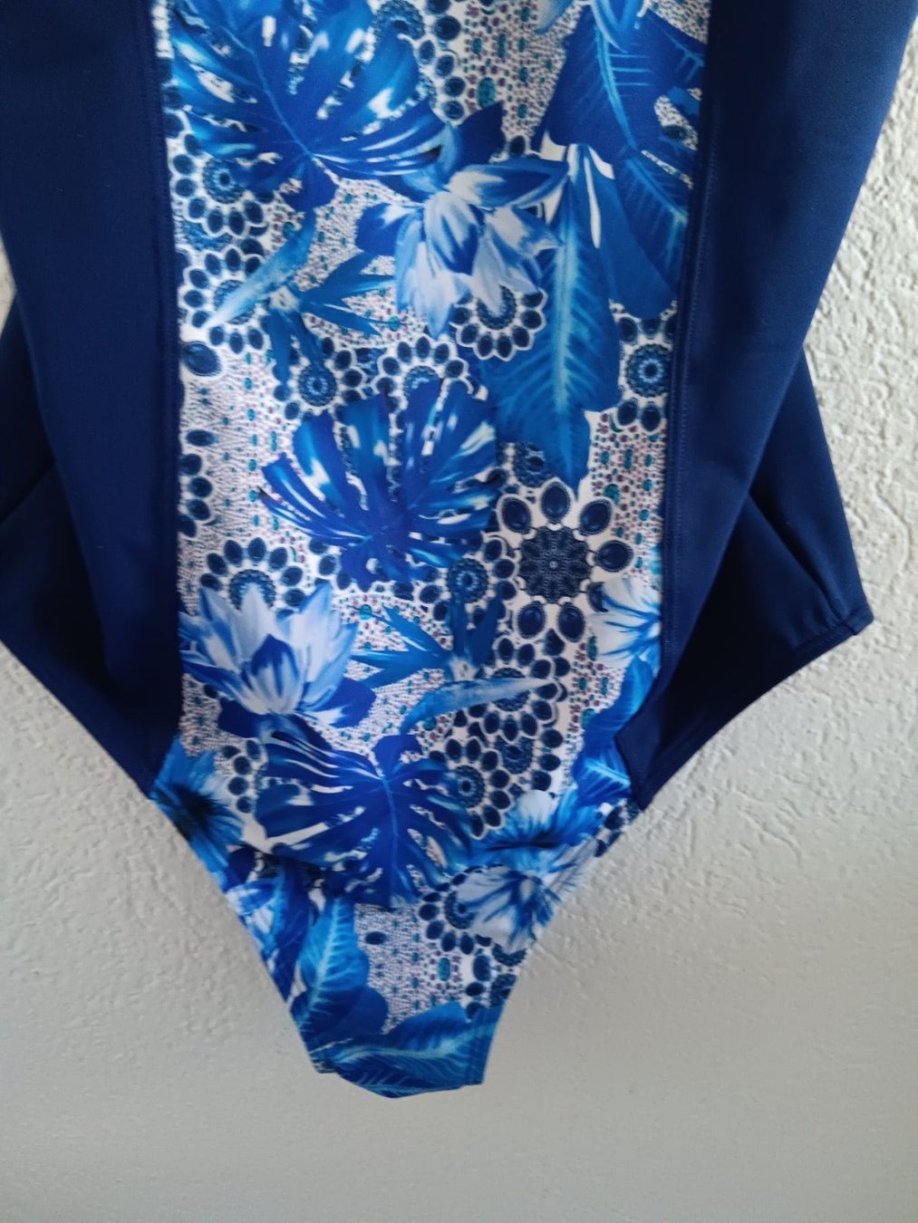 Costumi da bagno & Bikini: Badekleid Amoena, 40.D, mit Shapewear – Usato da Zürich venduto da chr_l98j 4