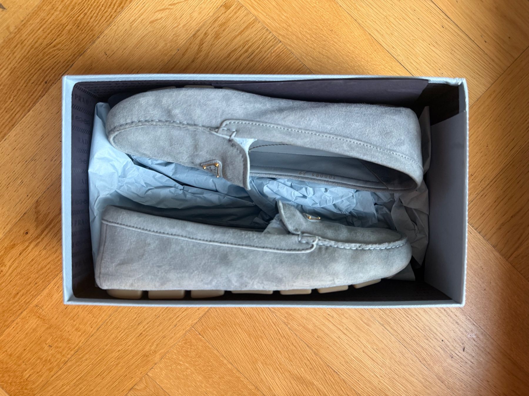 Prada Damenschuhe: Prada Mokassins Wildleder – Gebraucht aus Zürich von noelle91 3