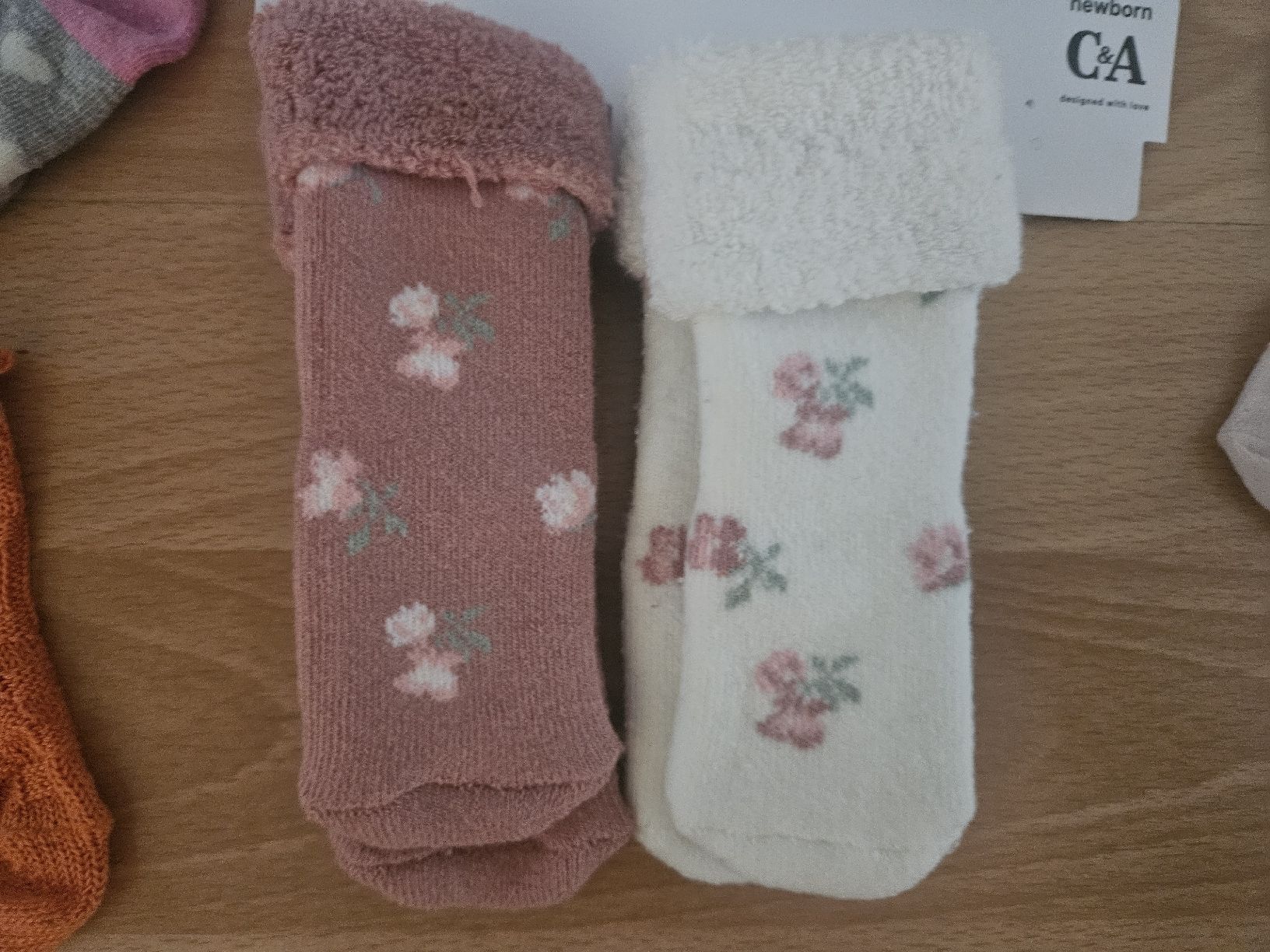 Lotti & Set di vestiti: Socken Neugeborene / Frühchen – Usato da Zürich venduto da Kris8050 1