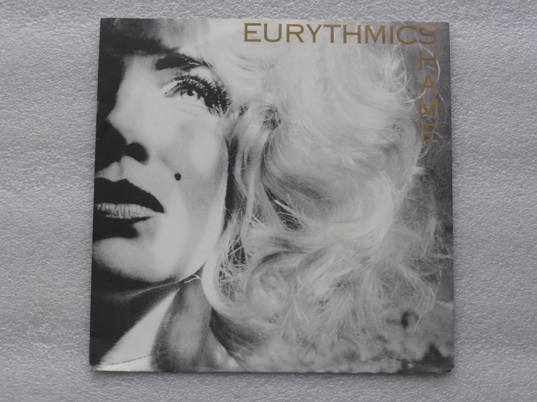 Schallplatten: Vinyl Single  EURYTHMICS – Gebraucht aus Küssnacht am Rigi von Mondkinder