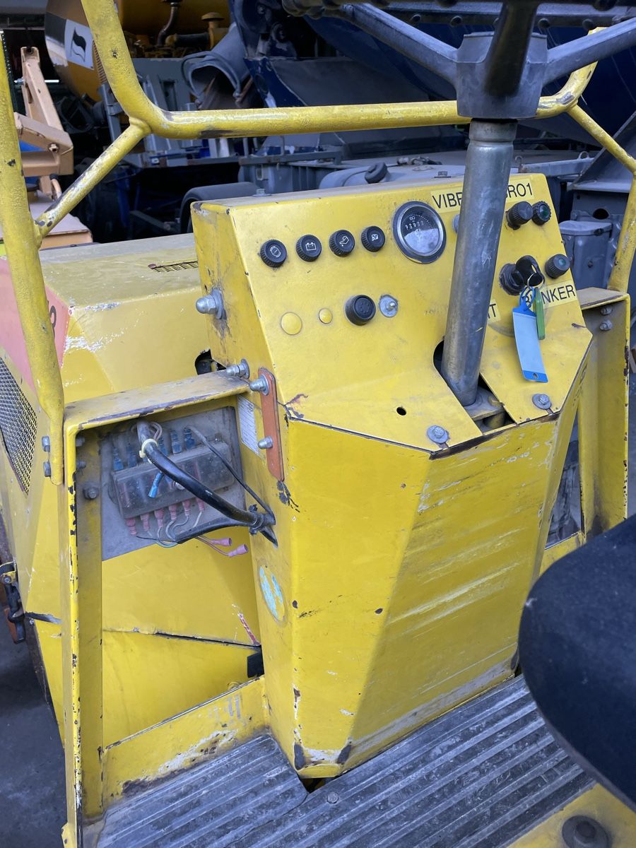 Bomag Tutte le macchine: Rullo vibrante DTV-213 H Walze – Usato da Poschiavo venduto da kuks01 9