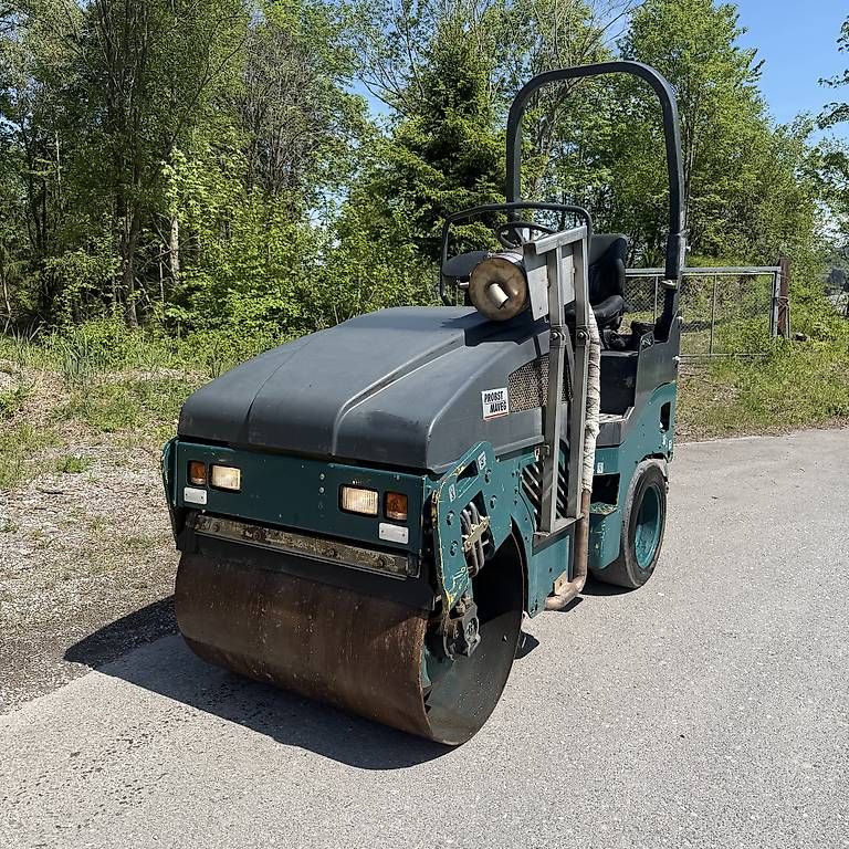 Bomag Tutte le macchine: Bomag Kombiwalze 2.6T – Usato da Menziken venduto da Tairi10 3