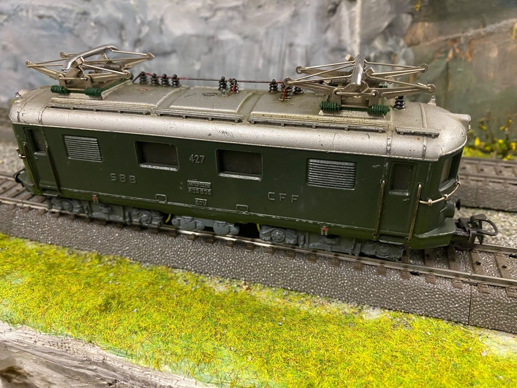 Märklin Modellini di ferrovie: Märklin Re 4/4 alt AC analog – Difettoso da Rufi venduto da rufianer 2