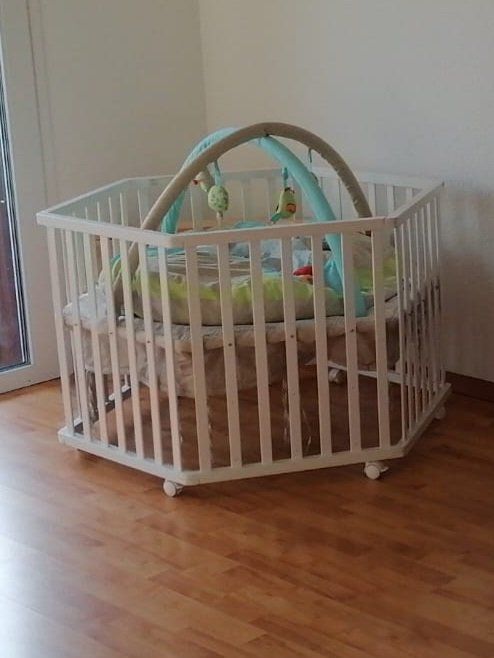 Box & Barriere di sicurezza: Parc pour bébé – Usato da Faoug venduto da cor_j5kl