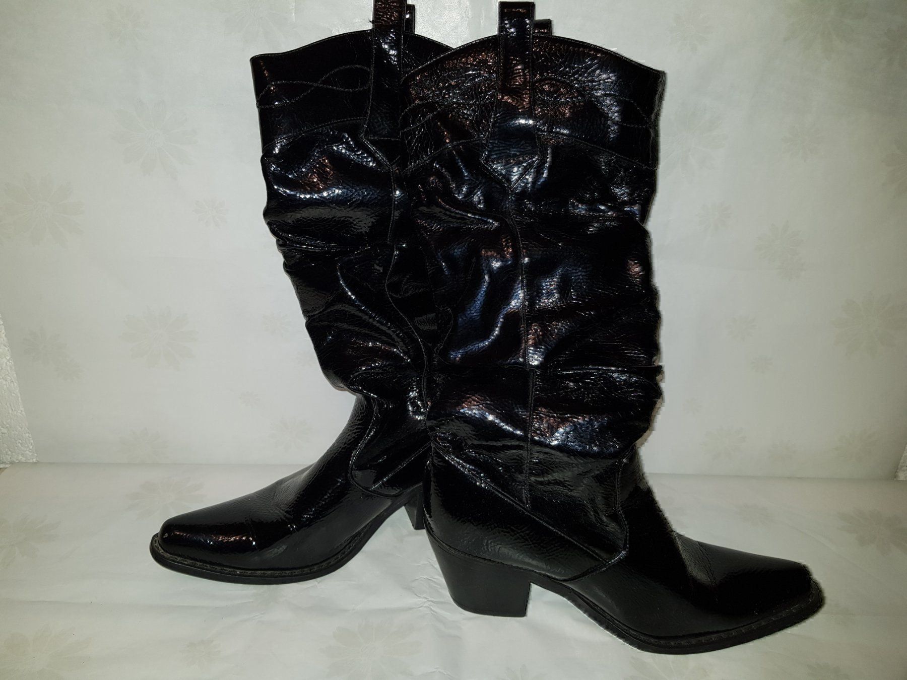 Chaussures femmes: Bottes/Stiefel    Pointure/Nummer  36 – D'occasion à Cossonay-ville par Super-Price-Quality 2