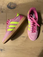 Adidas Schuhe NEU