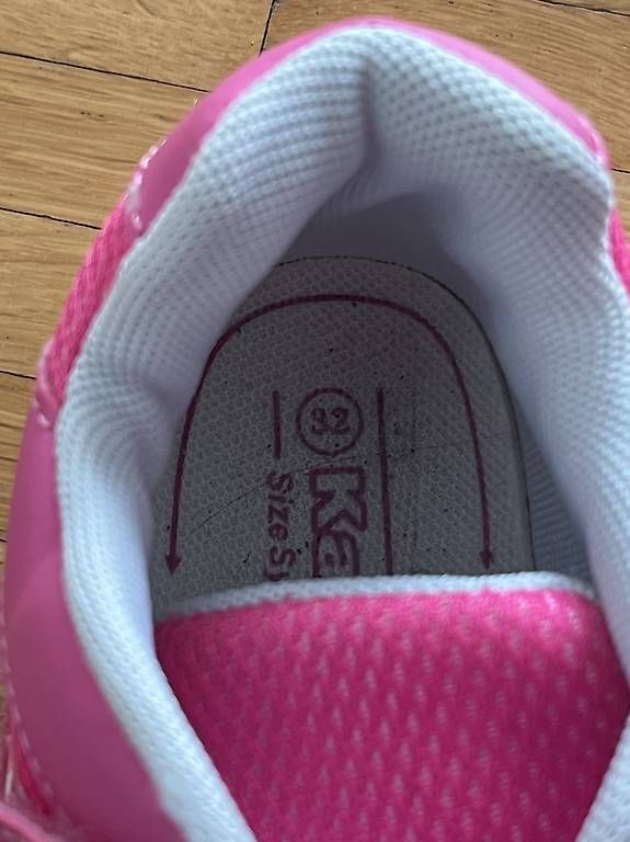 Scarpe per ragazze: Turnschuhe Hallenschuhe – Usato da Baden venduto da blueanastasia 2