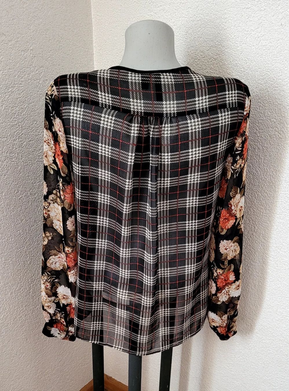 Mango Camicette: MANGO MNG Collection Bluse Gr. S – Usato da Füllinsdorf venduto da Sunnebliemli7 2