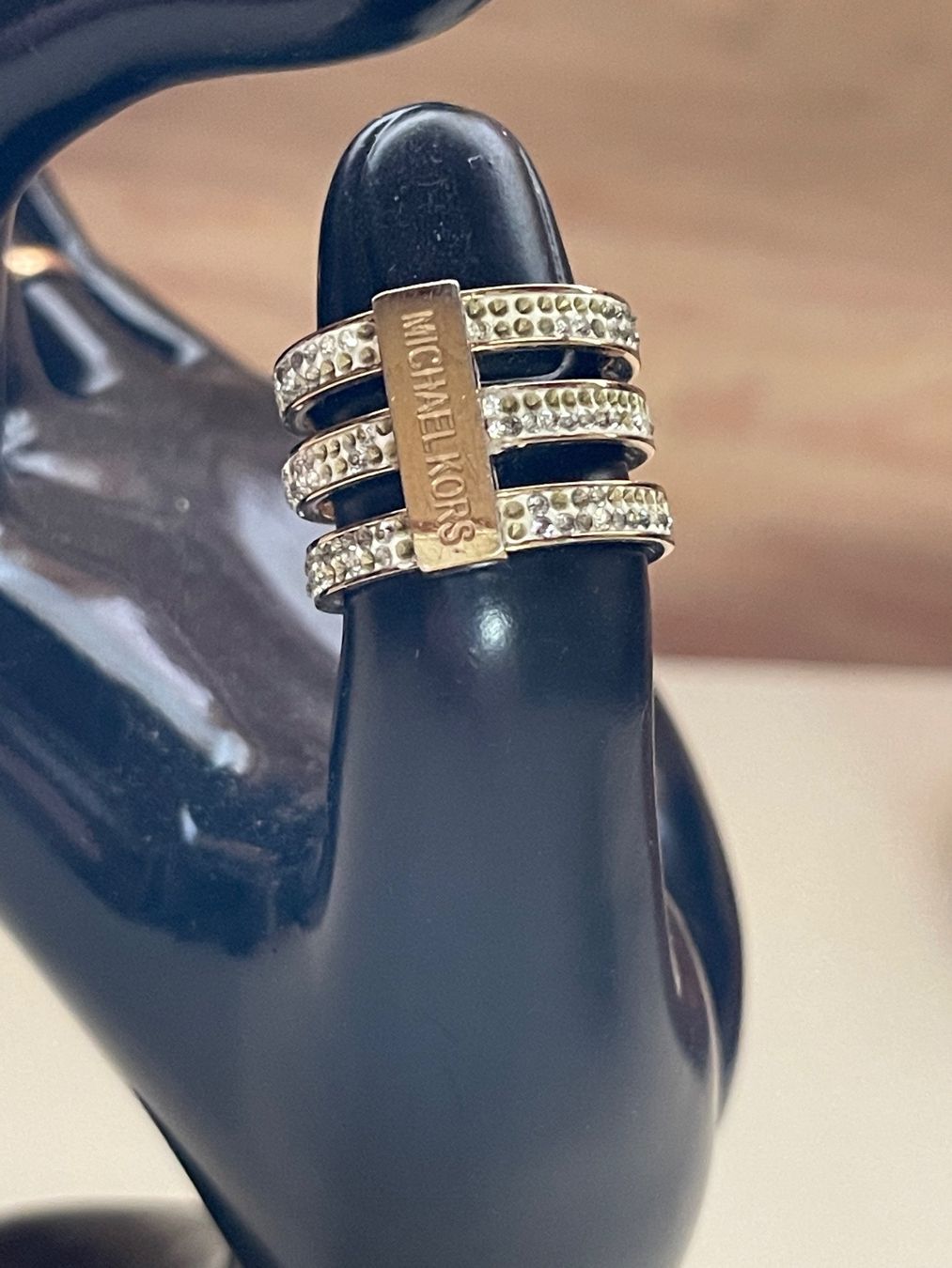 Michael Kors Anelli: Michael Kors anello-tg 7-chic e elegante – Nuovo (secondo la descrizione) da Gordevio venduto da LanaZimm