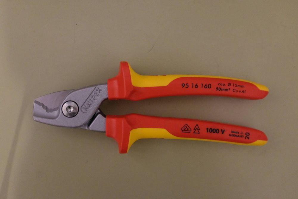 Knipex Staaldraadschaar | Voor zeer stevige draadkabels | Meer- componentengrepen | Gebruineerd | Lengte 160 mm - 95 62 160 SB