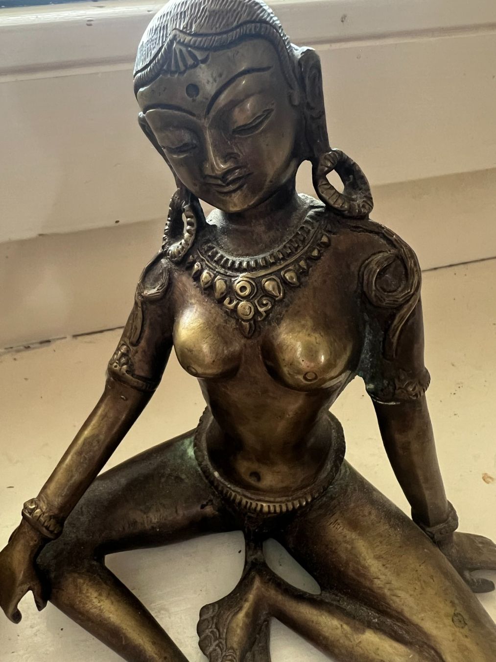 Statuette: Zwei massive Messingfiguren der Göttin Parvati – Usato da Boppelsen venduto da vanrijn 2