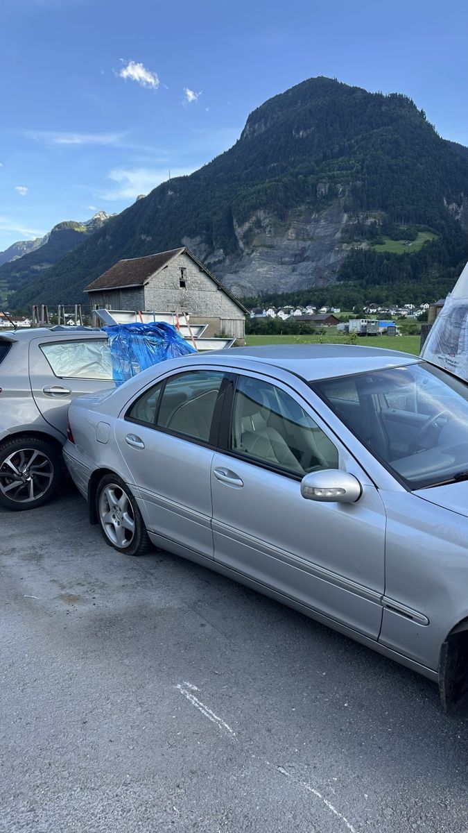 Mercedes-Benz Automobili: mercedes benz 220 cdi – Difettoso da Ennetbürgen venduto da marcoduss02 2