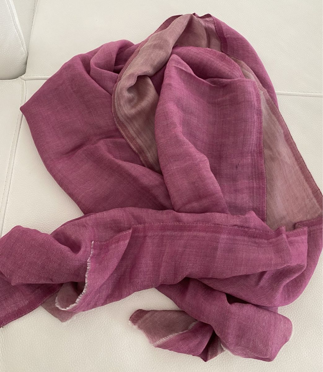 Foulard & Sciarpe: Wolle Schal 🌸 – Usato da Opfikon venduto da Luis144 4