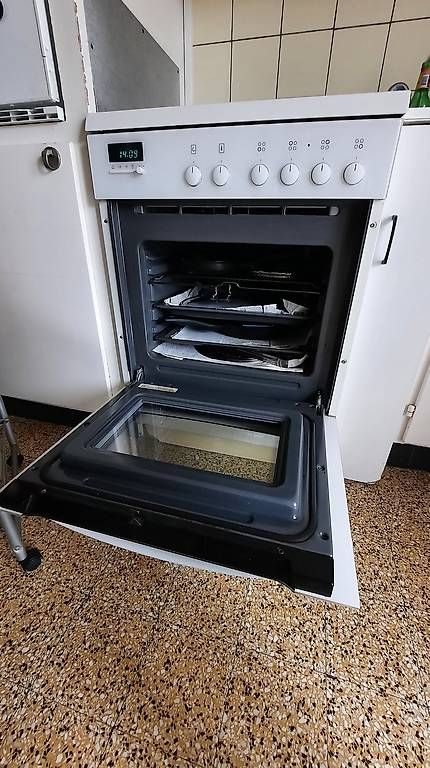 Cuisinières: cuisiniere vitroceran – D'occasion à Lausanne par pompom56 4