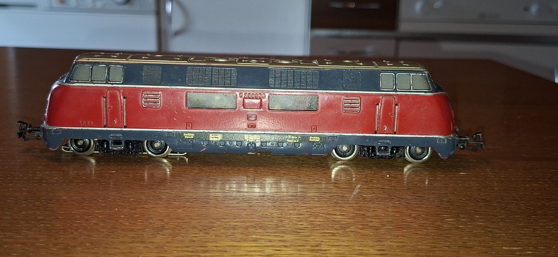 Märklin Modelleisenbahnen: Märklin H0 AC 3 Loks V200, E63, BR 260. Loks Fahren. – Gebraucht aus Pfäffikon ZH von gub_2j76 9