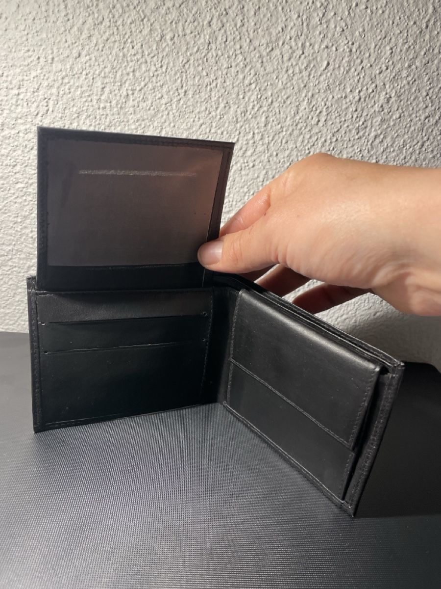 Portafogli: Portemonnaie  – Usato da Sargans venduto da Didis 3