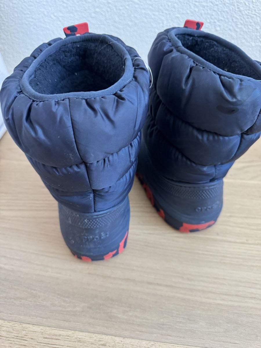 Crocs Scarpe per ragazzi: Crocs Scheffel J3 34-35 Gr – Usato da Uitikon Waldegg venduto da lin_bth8 4