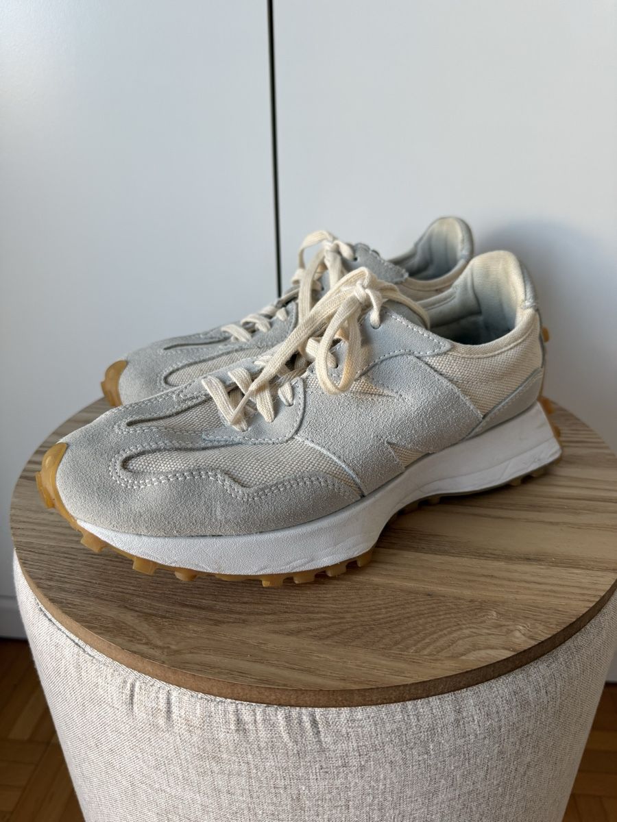 New Balance Scarpe da donna: New Balance WS327 – Usato da Luzern venduto da Aistee