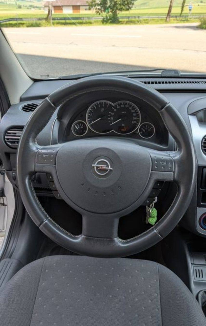 Opel Automobili: Opel Corsa C 1.2 TP Enjoy – Usato da Pfäffikon ZH venduto da toolio 8