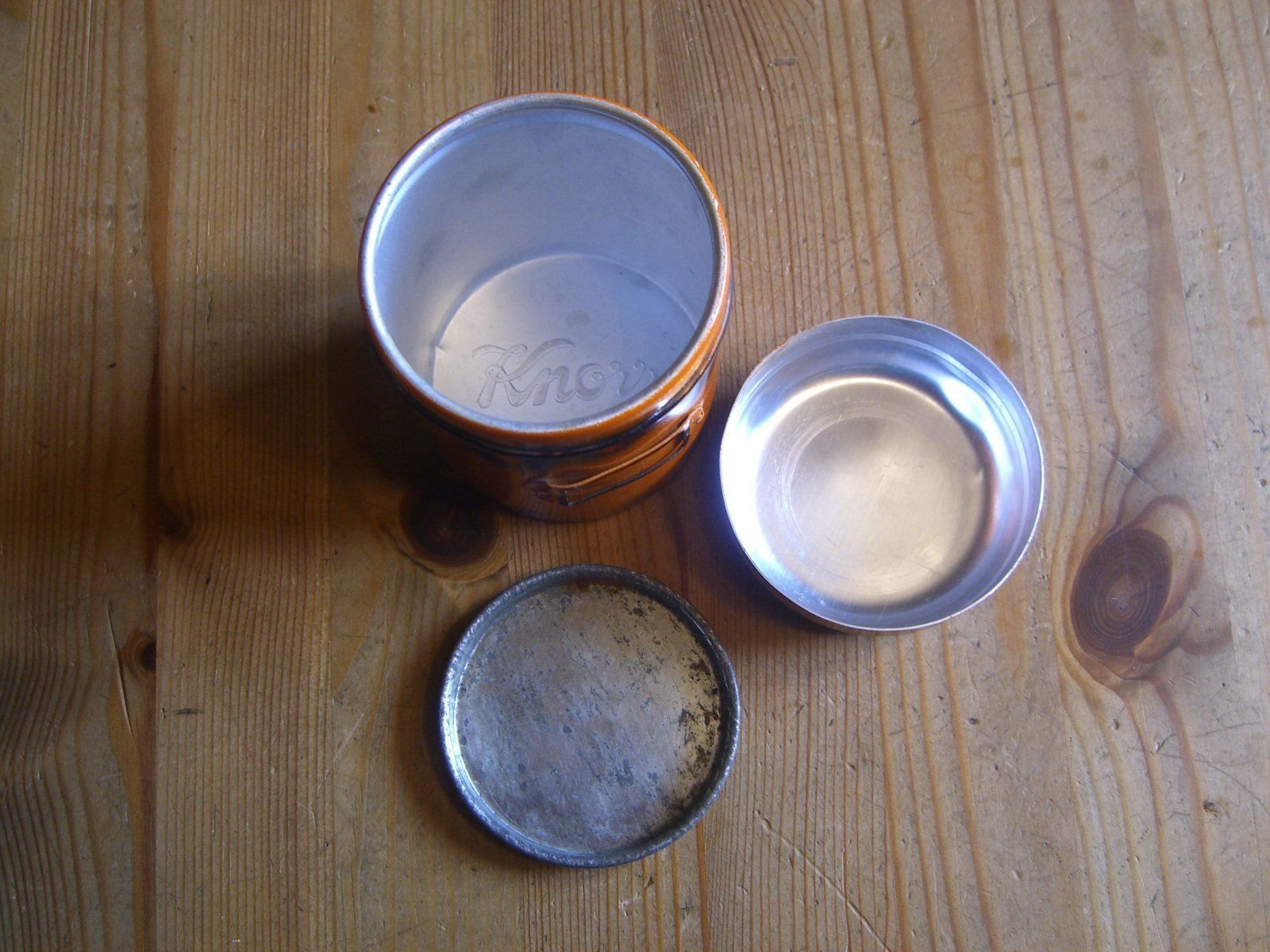 Barattoli: herzige, alte, kleine Blechdose "Knorr" – Usato da Winterthur venduto da Gaia 5