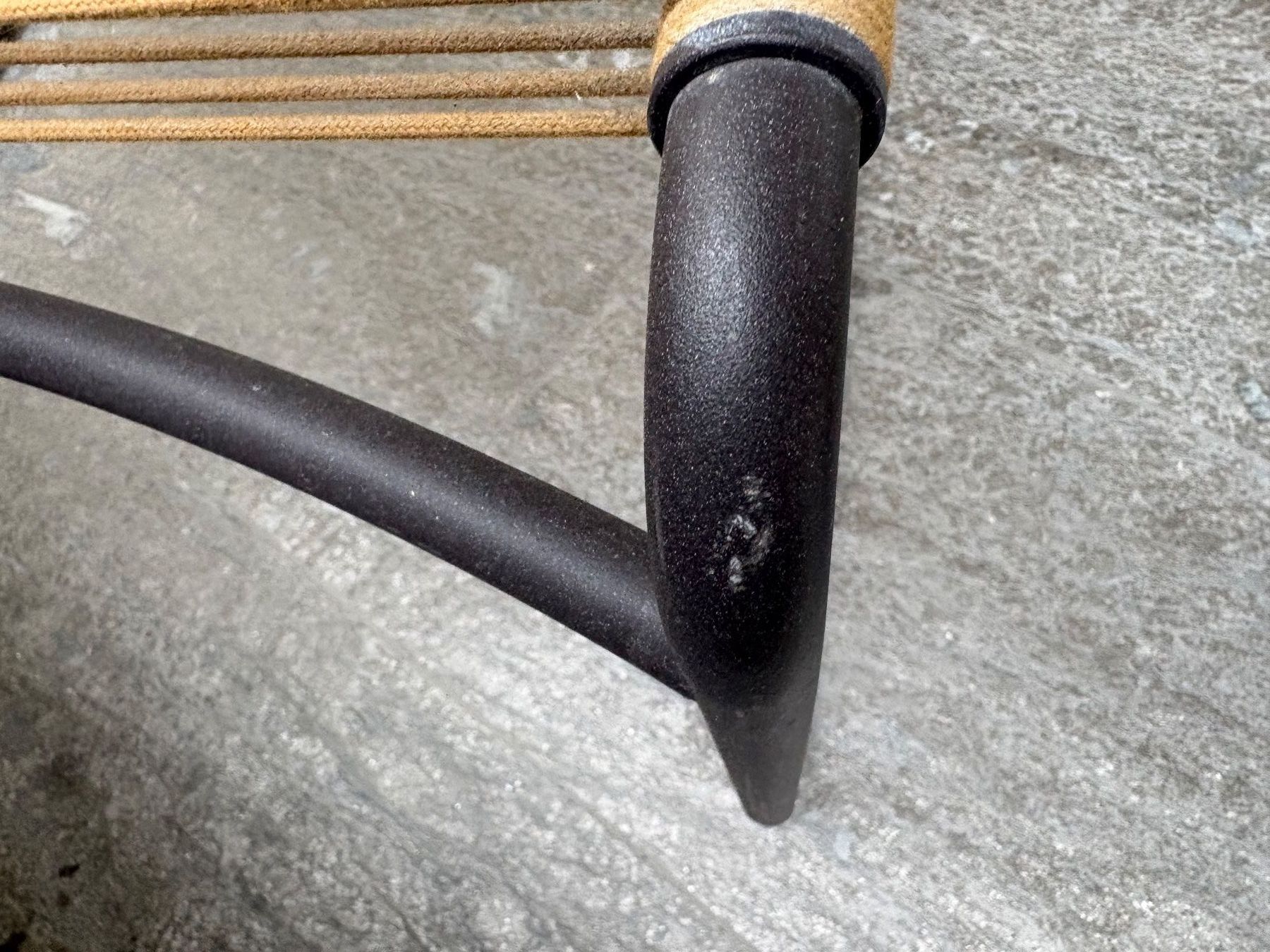Poltrone: Sessel mit Hocker, Harp 311, Roda – Usato da Zürich venduto da Bda1 1