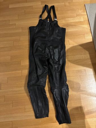 Motorrad Lederhose schwarz mit Trägern Gr 50