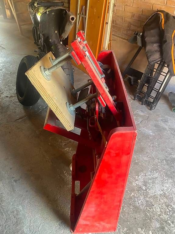 Hebebühnen: Motorrad Lift – Gebraucht aus Toffen von Buzz_AG 2