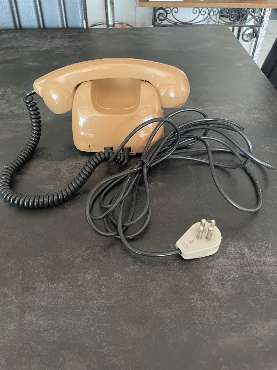 Téléphone Vintage (D'occasion) à Vallamand pour CHF 40 – avec livraison ...