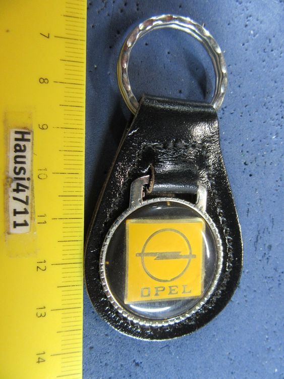 https://img.ricardostatic.ch/images/a643c855-7011-4013-80eb-48d3efe46db9/t_1000x750/key-ring-schlussel-anhanger-opel-auto