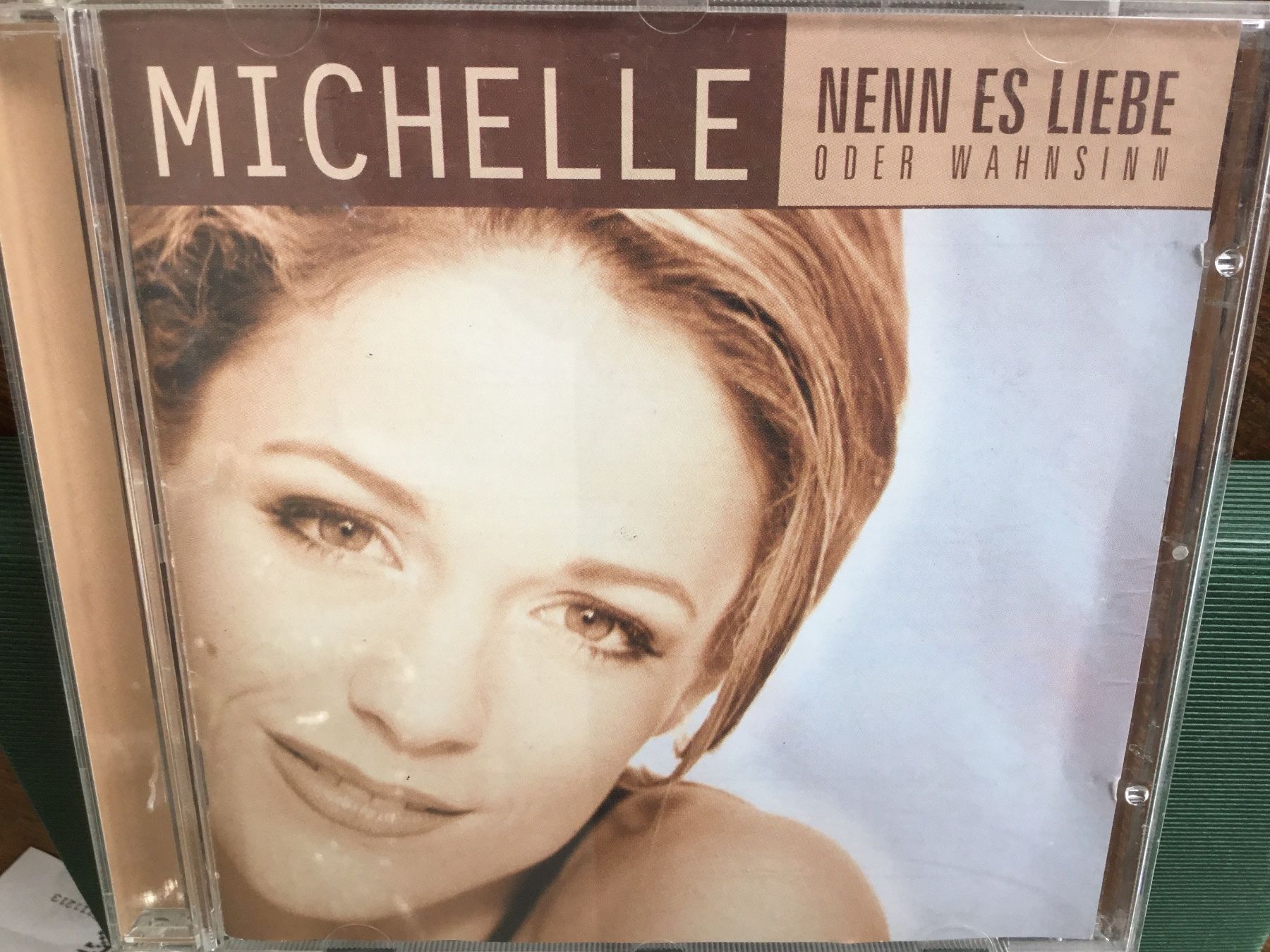 CD: Michelle - "Nenn es Liebe oder Wahnsinn"  u – Usato da Thierachern venduto da sweden08
