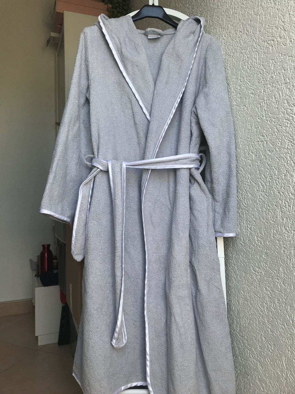 Bademäntel: MÖVE Bademantel EU42 Unisex – Gebraucht aus Glattfelden von Danshari