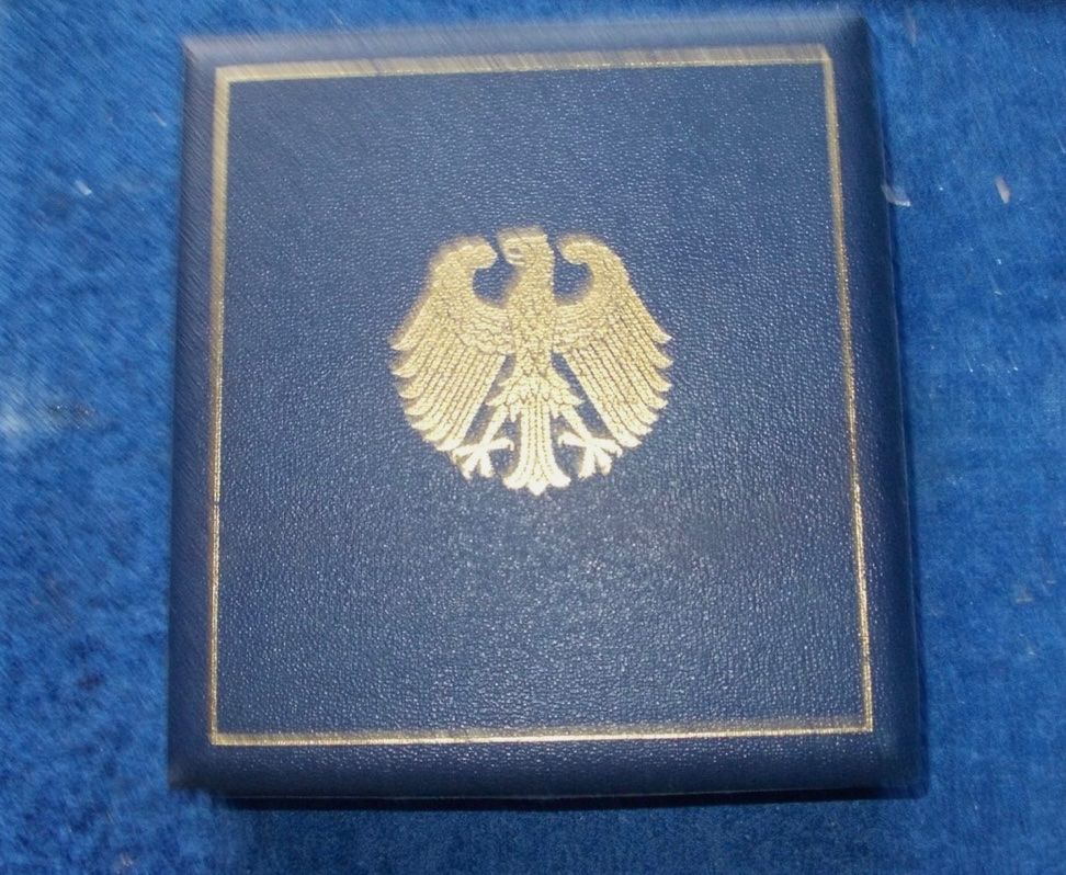 Medaillen: Grosses Verdienstkreuz – Gebraucht aus Basel von OrdenMax 3