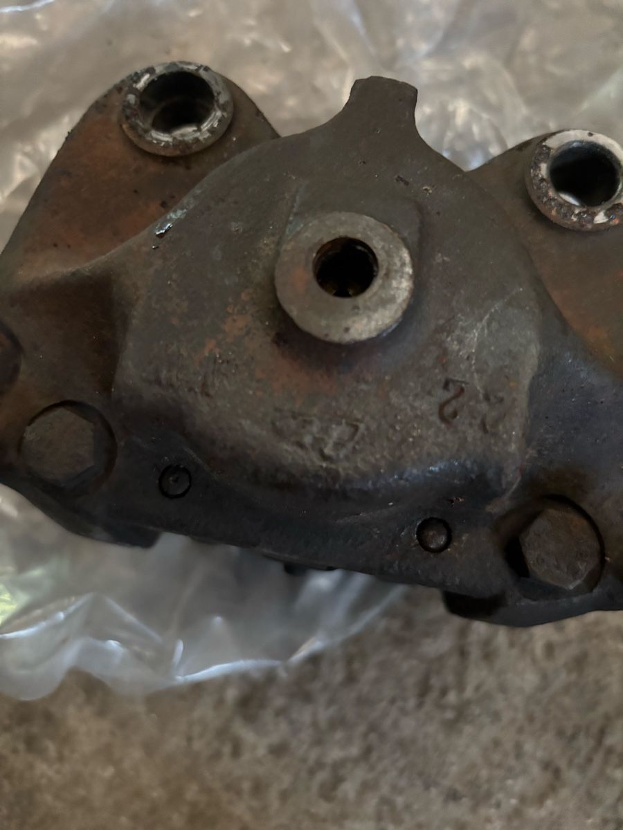 VW Alle Autoersatzteile: Bremssattel Vw bus T2 original vw  – Defekt aus Pollegio von corri04 2