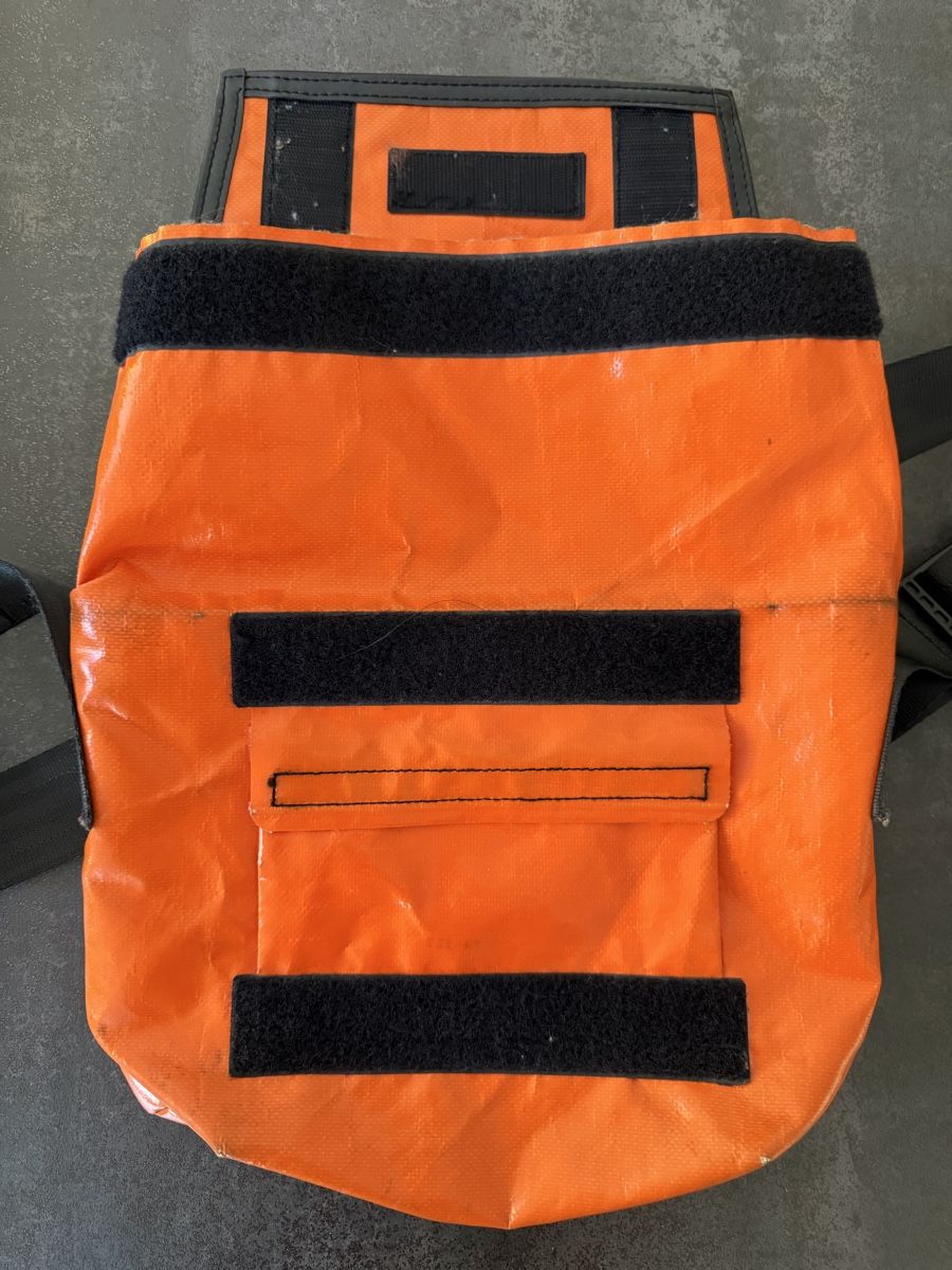 Freitag Borse: Sac Freitag F11 Lassie orange – Usato da Aproz (Nendaz) venduto da zeavendre 7