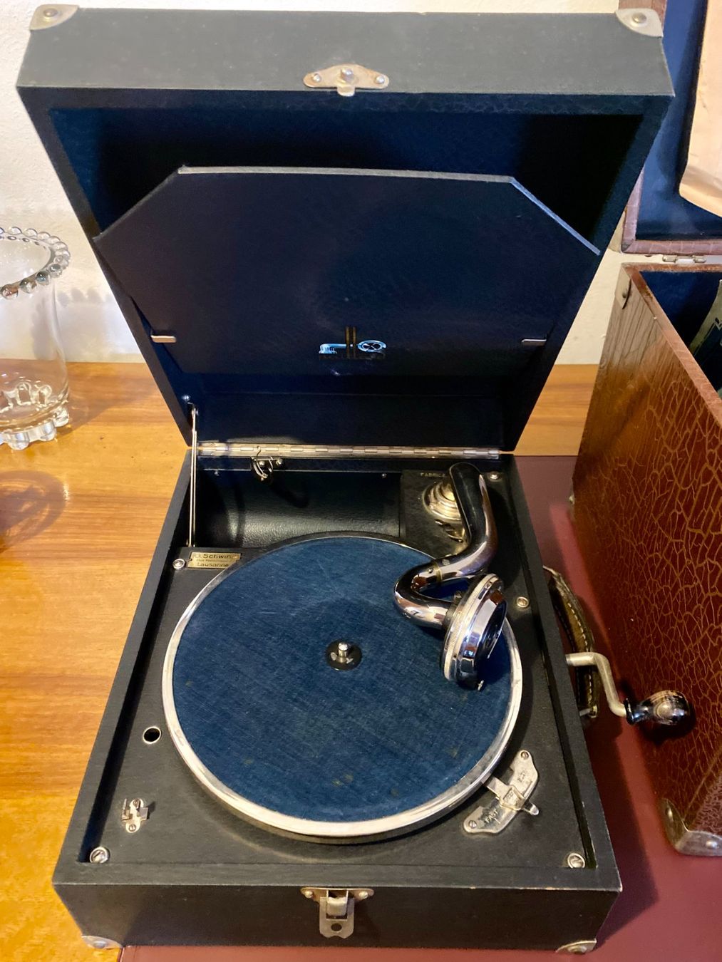 Giradischi: Gramophone et 62 disques – Usato da Lausanne venduto da irispring 1