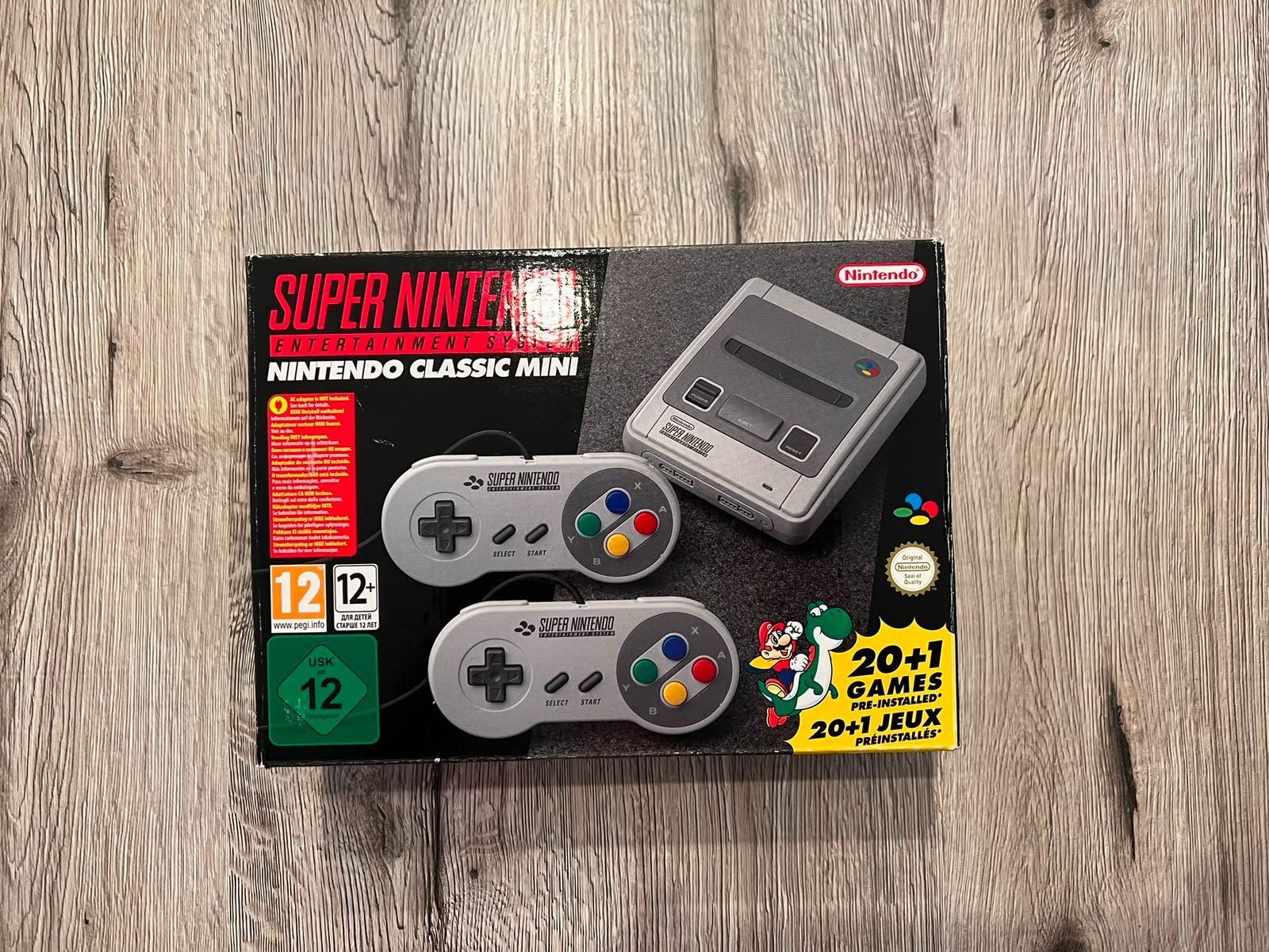 Nintendo Consoles: Super Nintendo Classic Mini  OVP – D'occasion à Aarau par PascalRohrbach