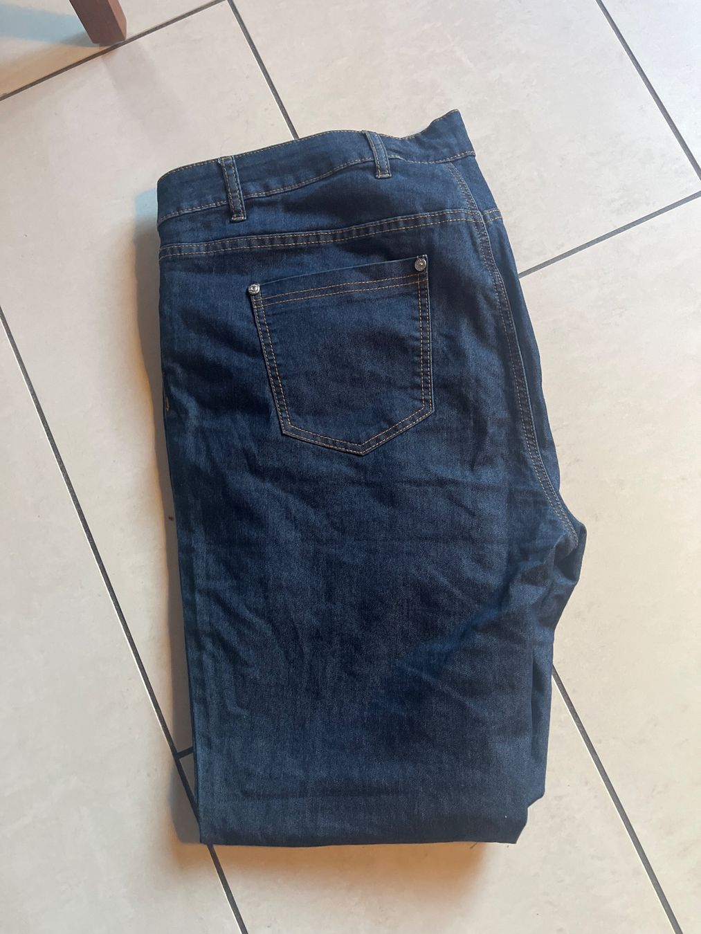 Pantaloni: Jeans – Nuovo (secondo la descrizione) da Courgevaux venduto da wurg1 2