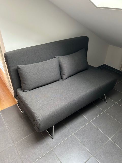 Interio Sofas: Neuwertiges Bettsofa – D'occasion à Bern par Speedofrain