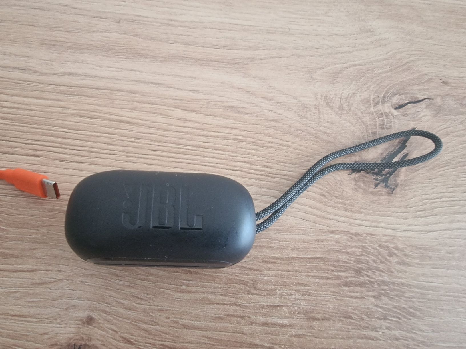 JBL Cuffie: JBL KOPFHÖRER – Usato da Wil SG venduto da aerofire 3