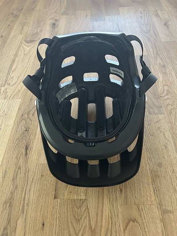 Helme: POC Helm – Gebraucht aus Innertkirchen von kil_s5yc 3