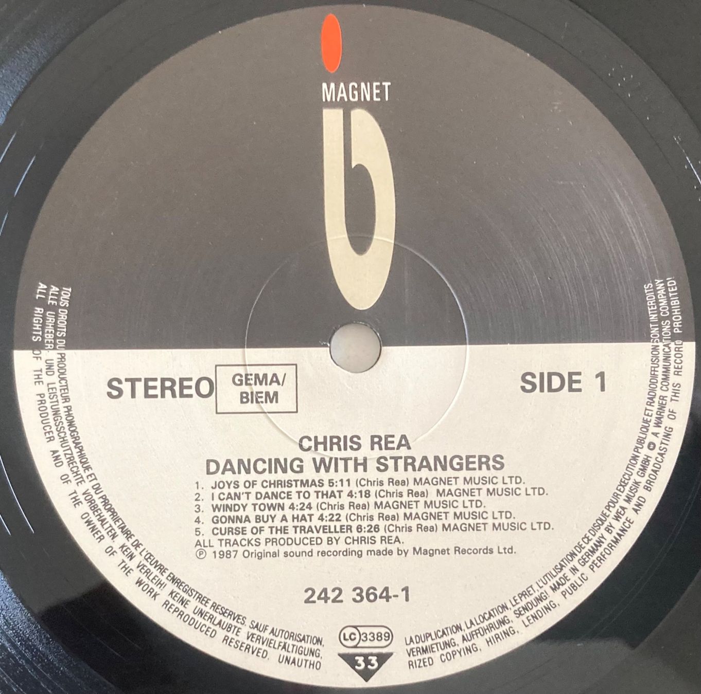 Vinyles: CHRIS REA - DANCING WITH STRANGERS – D'occasion à Poliez-Pittet par Newtown-Records 3