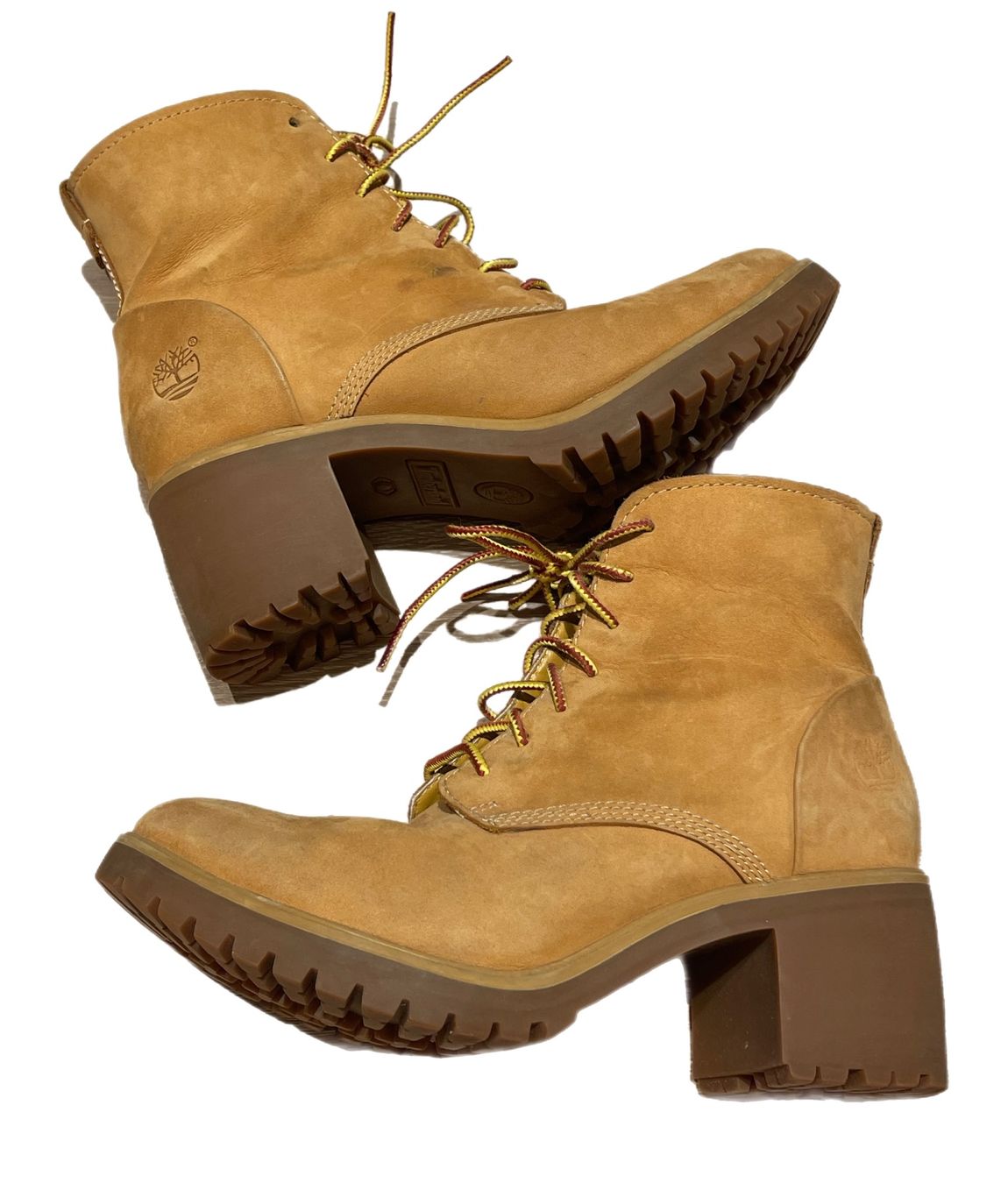 Timberland Damenschuhe: Timberland Boots with heels 37.5 – Gebraucht aus Castagnola von Car2X2N 1