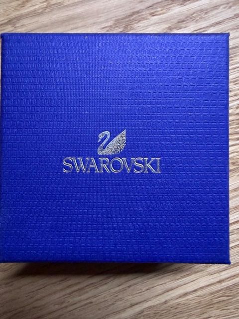 Bracciali & Braccialetti: Swarovski Armreif blau, neu, funkelnd – Nuovo e nell'imballaggio originale da Domat/Ems venduto da chrislassi